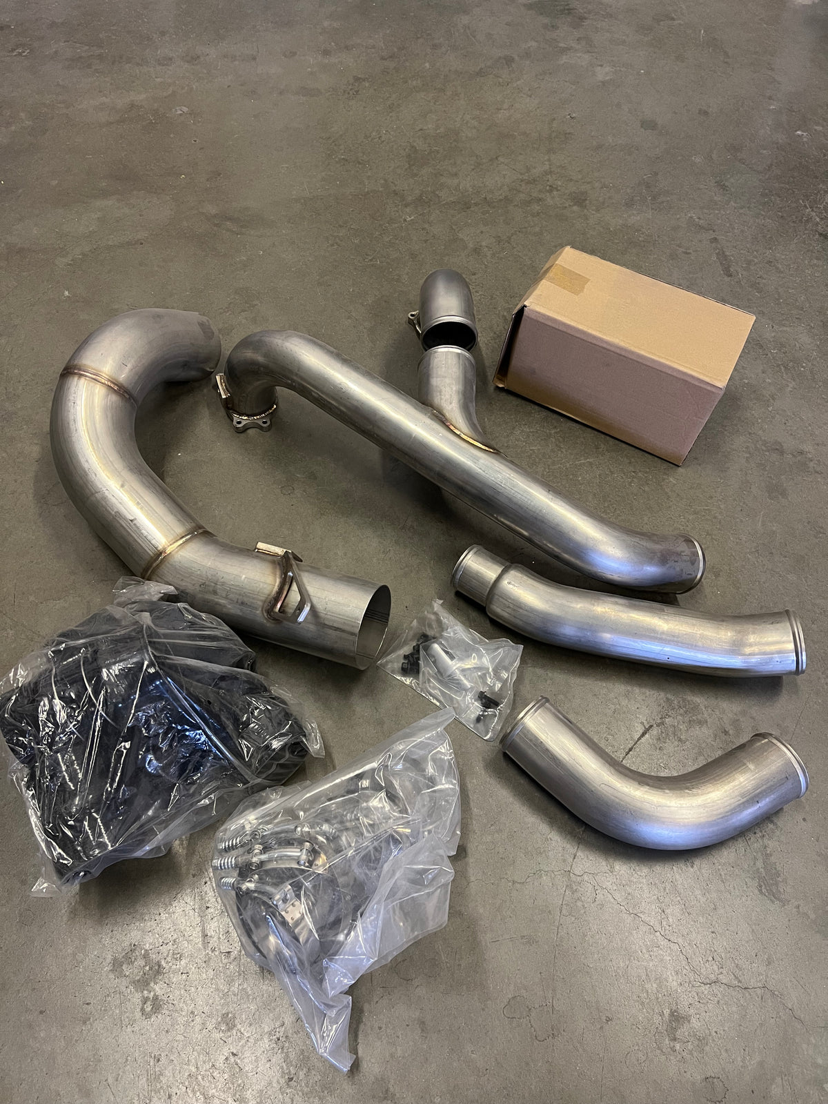 17-19 6.7 Powerstroke Intake manifold full piping kit