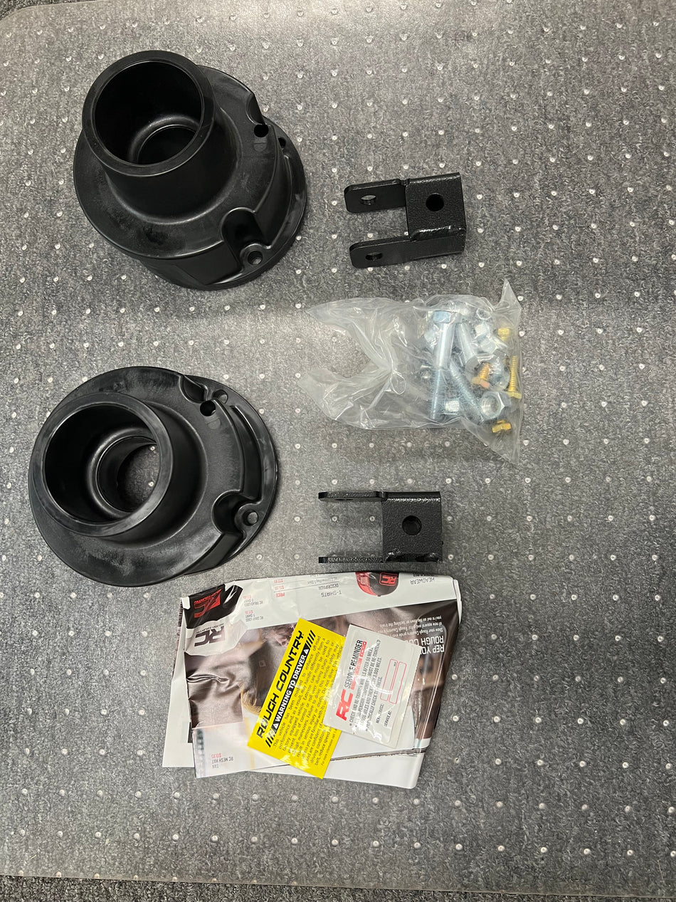 Cummins 2500/3500 Rough Country Leveling kit 2.5"