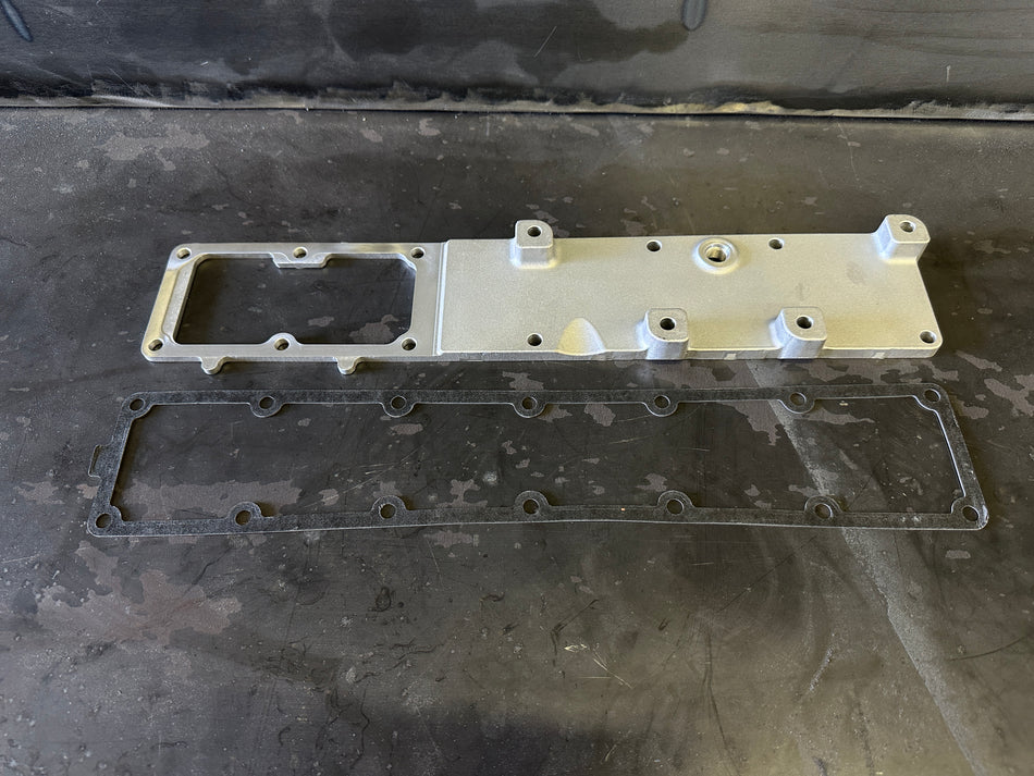 6.7 Cummins Cast Intake Plenum Plate - Auction