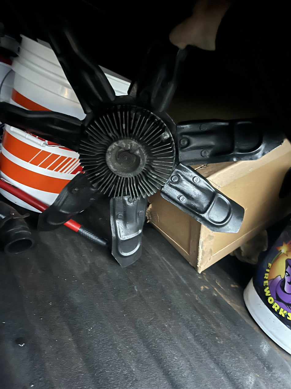 2001 5.9 Cummins Fan and fan clutch